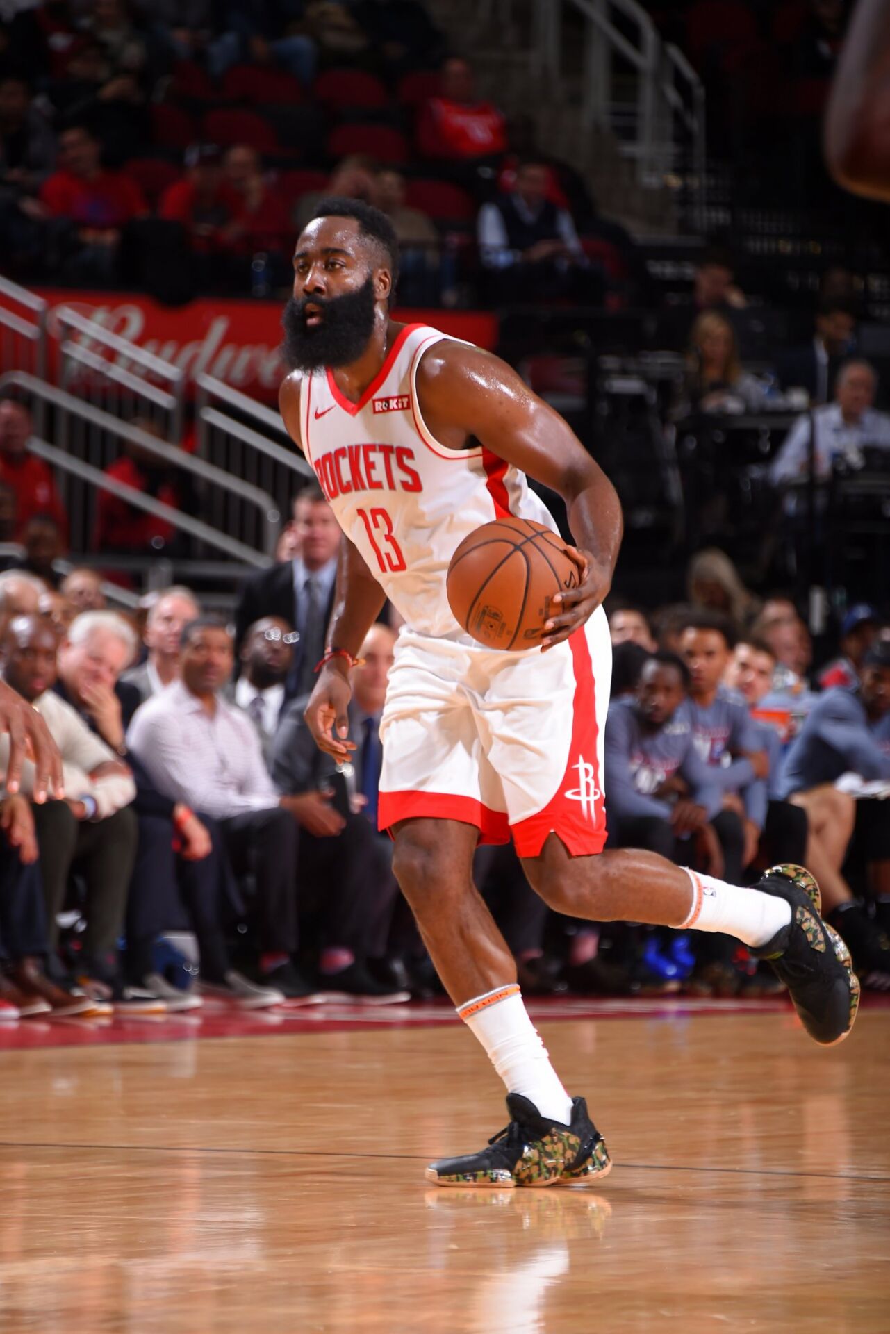 九游体育下载-包含哈登独揽+将火箭带至西半决赛成功的词条