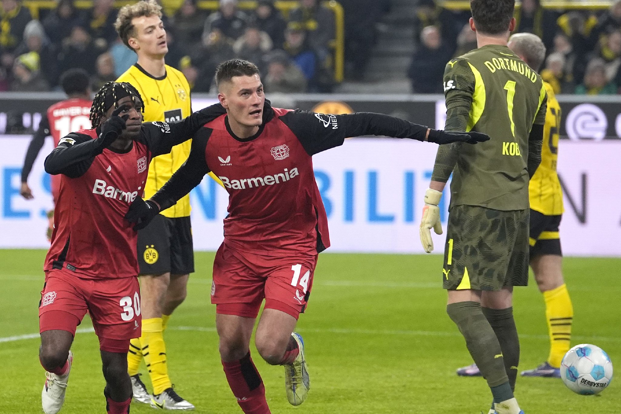 勒沃库森主场告捷，提升排名的简单介绍