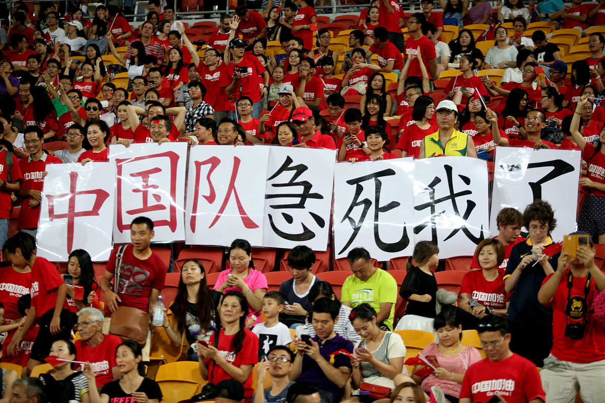 客场作战难度大，球队勇担重担争取胜利的简单介绍