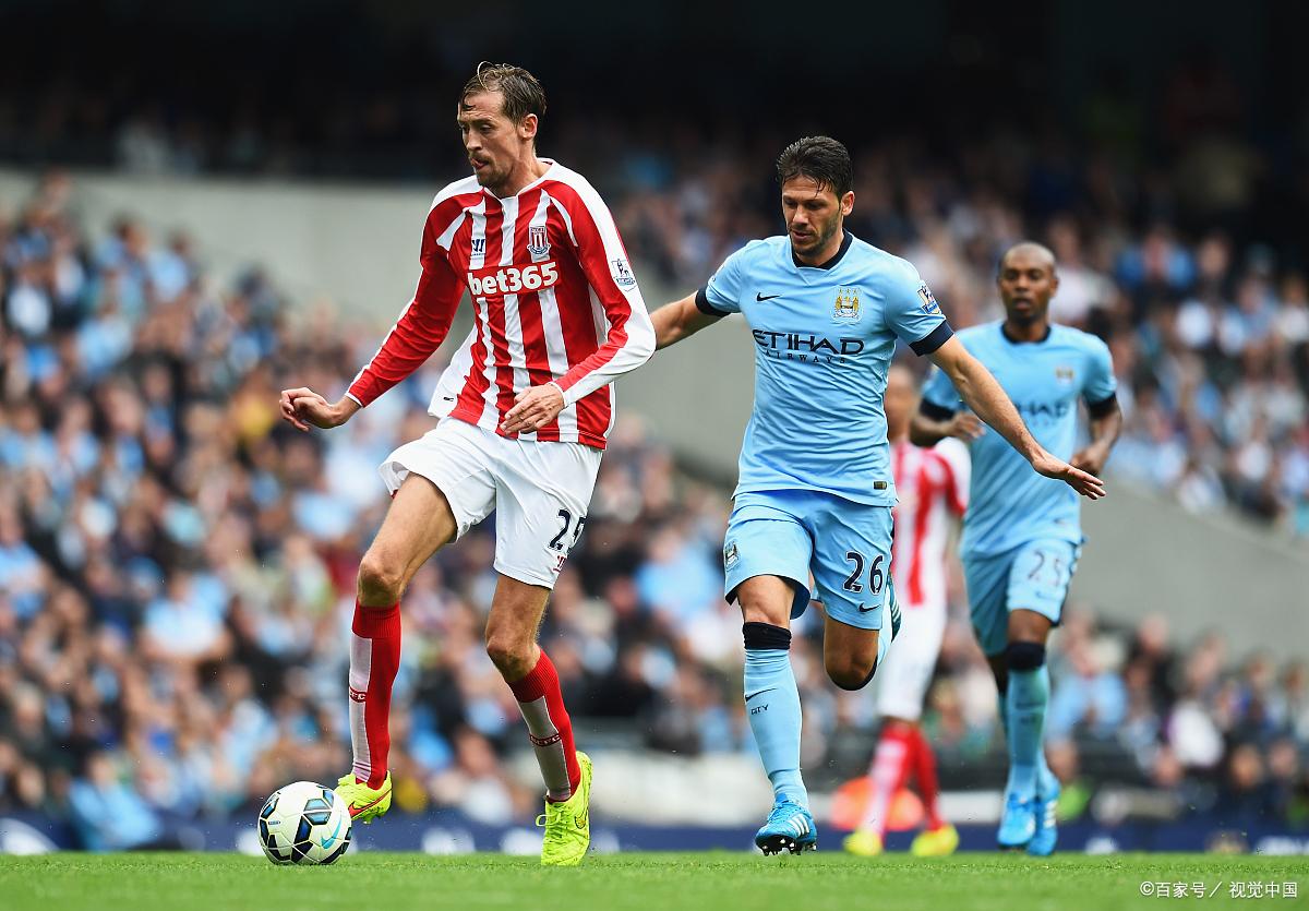 关于斯托克城主场惨败形势艰难，遭遇连败战列下降困境的信息