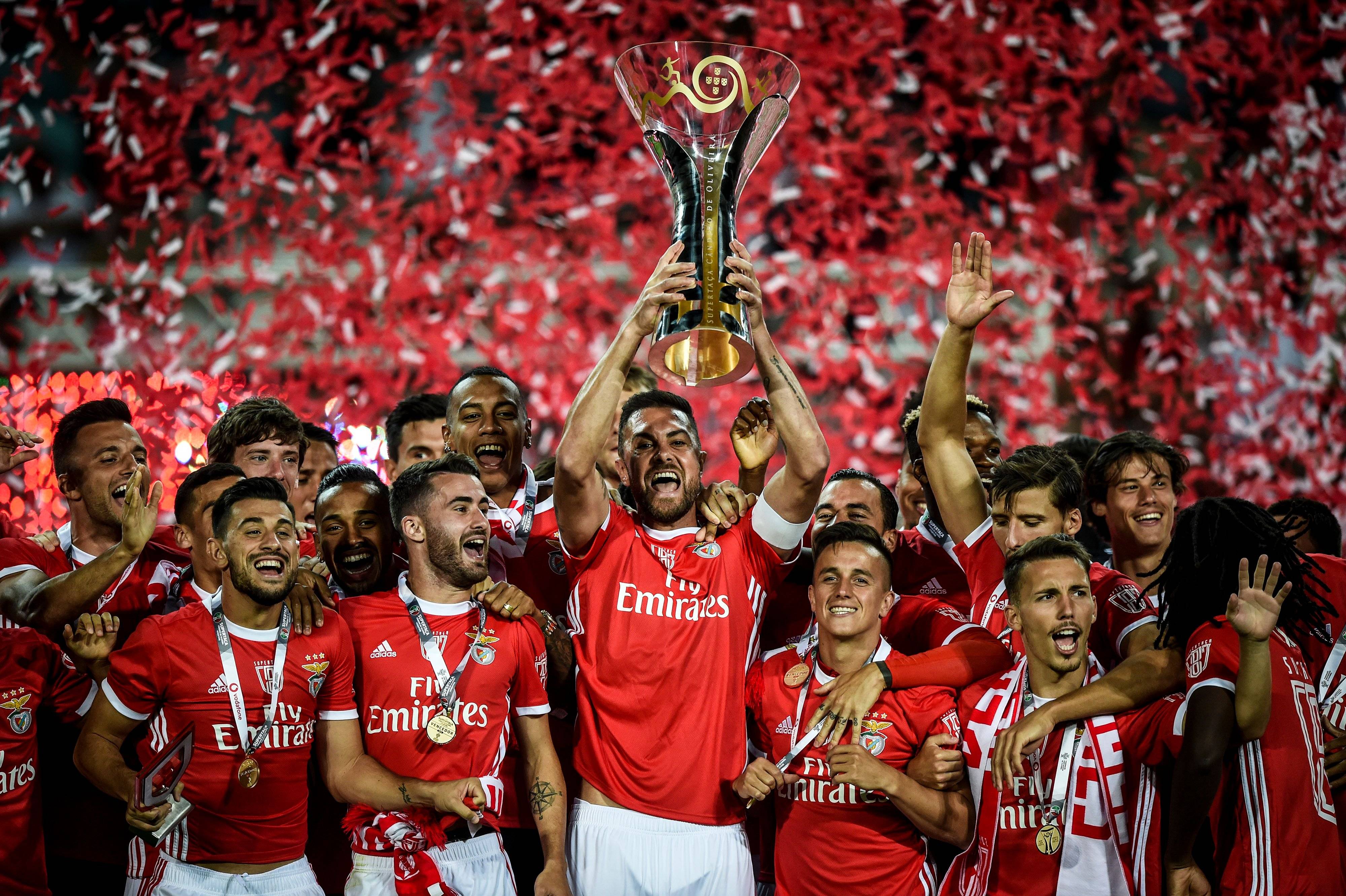 九游体育直播-关于葡萄牙逆袭克罗地亚，罗纳尔多双响的信息