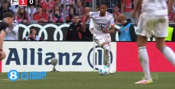 诺伊尔神扑，拜仁客胜切尔西