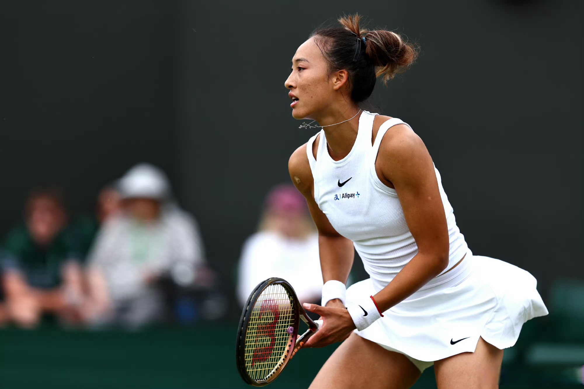 九游体育入口-关于明日之星崭露头角，实力碾压对手取得胜利的信息