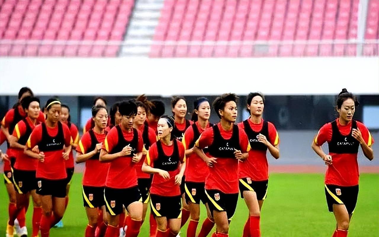 九游体育-关于备战如火如荼，女足比赛球队士气高涨的信息