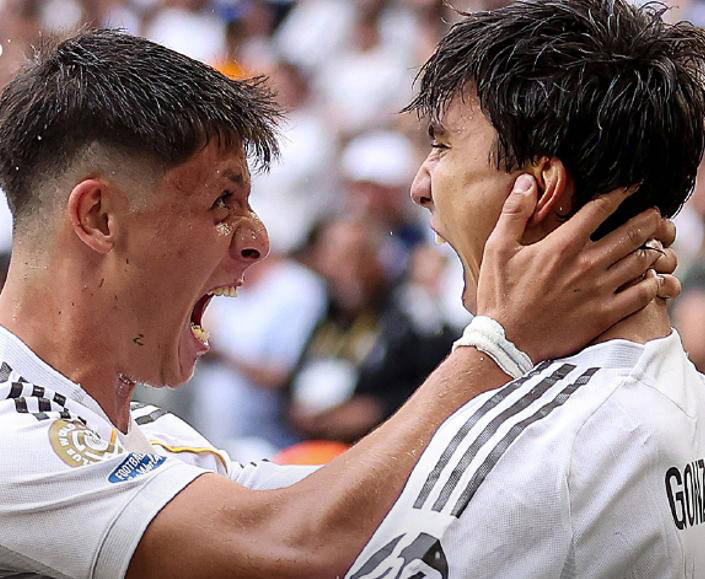 九游体育直播-球员个人表现抢眼，柏夏加斯先拔头筹