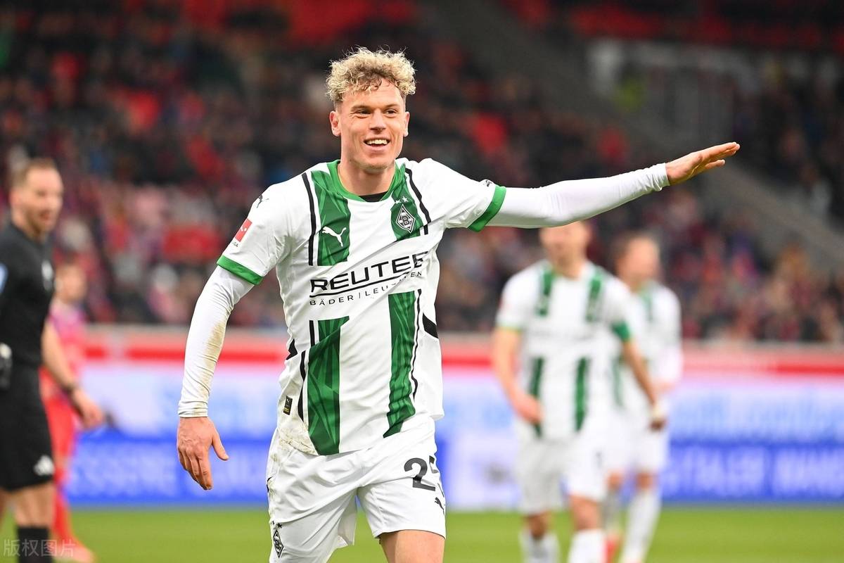 包含门兴格拉德巴赫取得惊人的连胜纪录的词条