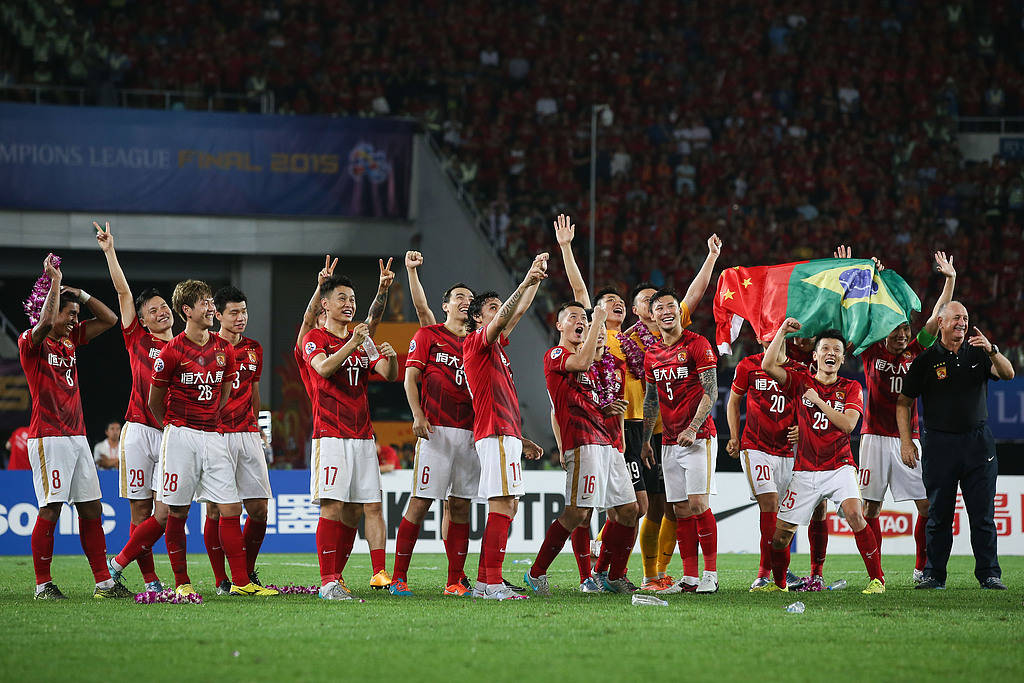 九游体育-关于中超球队主场取胜，球迷欢呼雀跃的信息