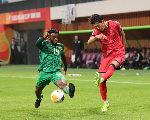 韩国选手在亚洲足球赛中获射手王