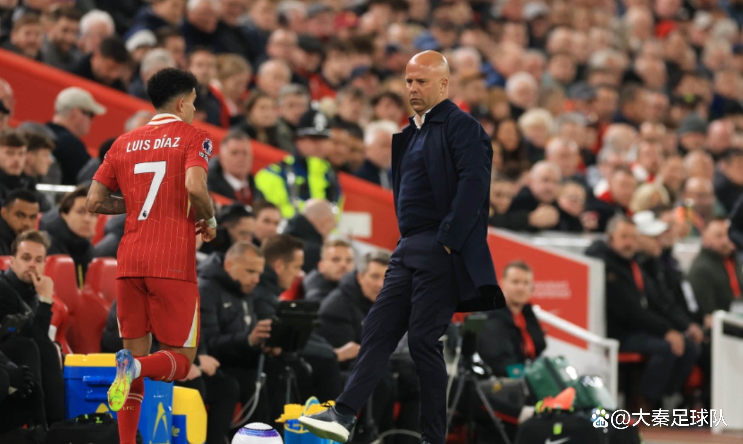 拜仁慕尼黑锋线火力强大，狂胜对手的简单介绍