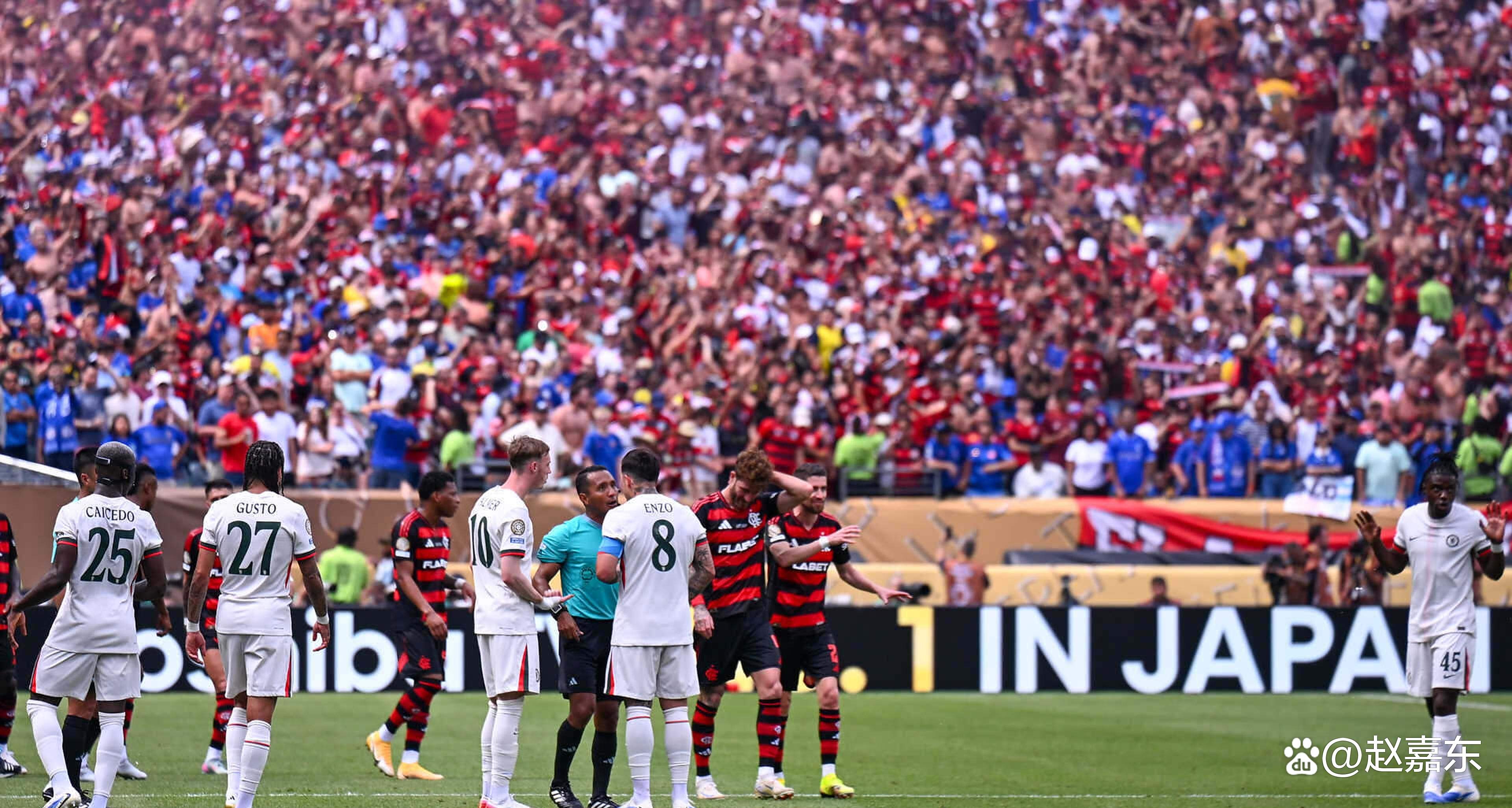 切尔西上演逆转，联赛领头羊守住榜首