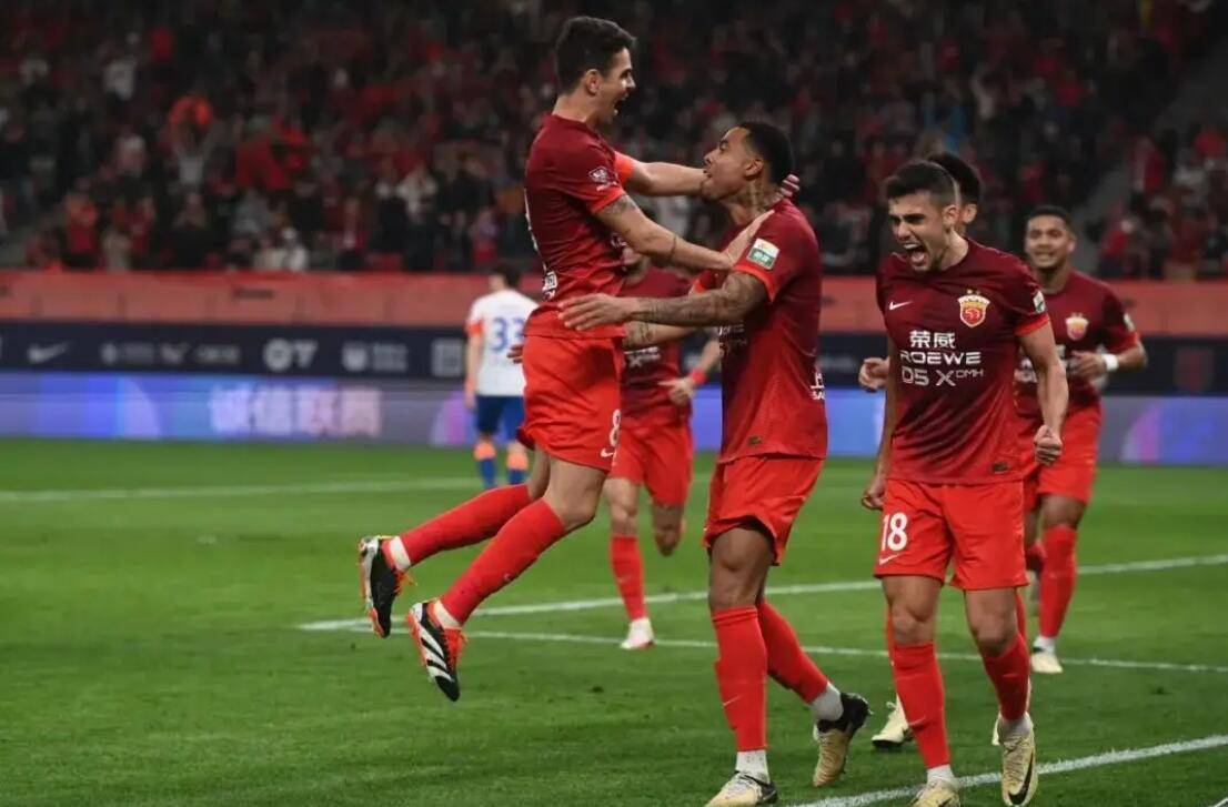 包含上港逆袭成功，提前晋级淘汰赛决赛的词条