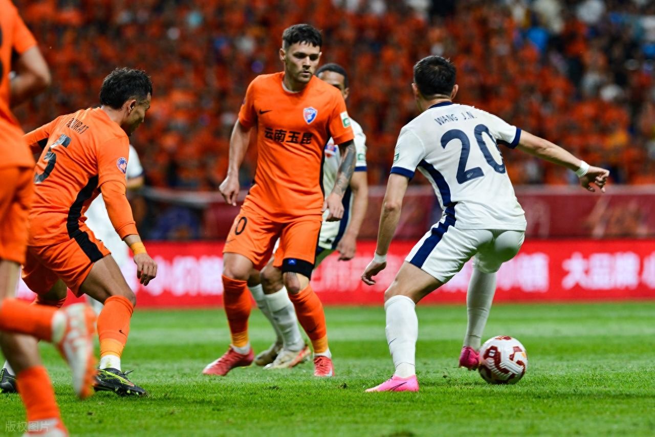 队长首开纪录，球队首积分入账的简单介绍