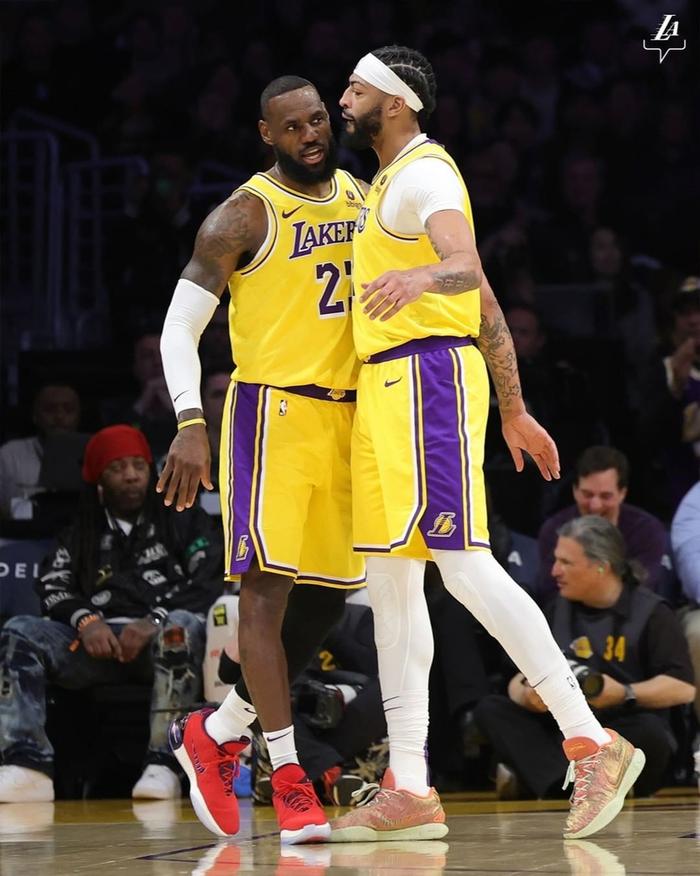 老鹰主场大胜人，取得四连胜