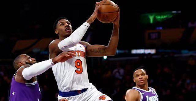 关于快船擒下尼克斯，哈雷尔白边投篮实力深厚的信息