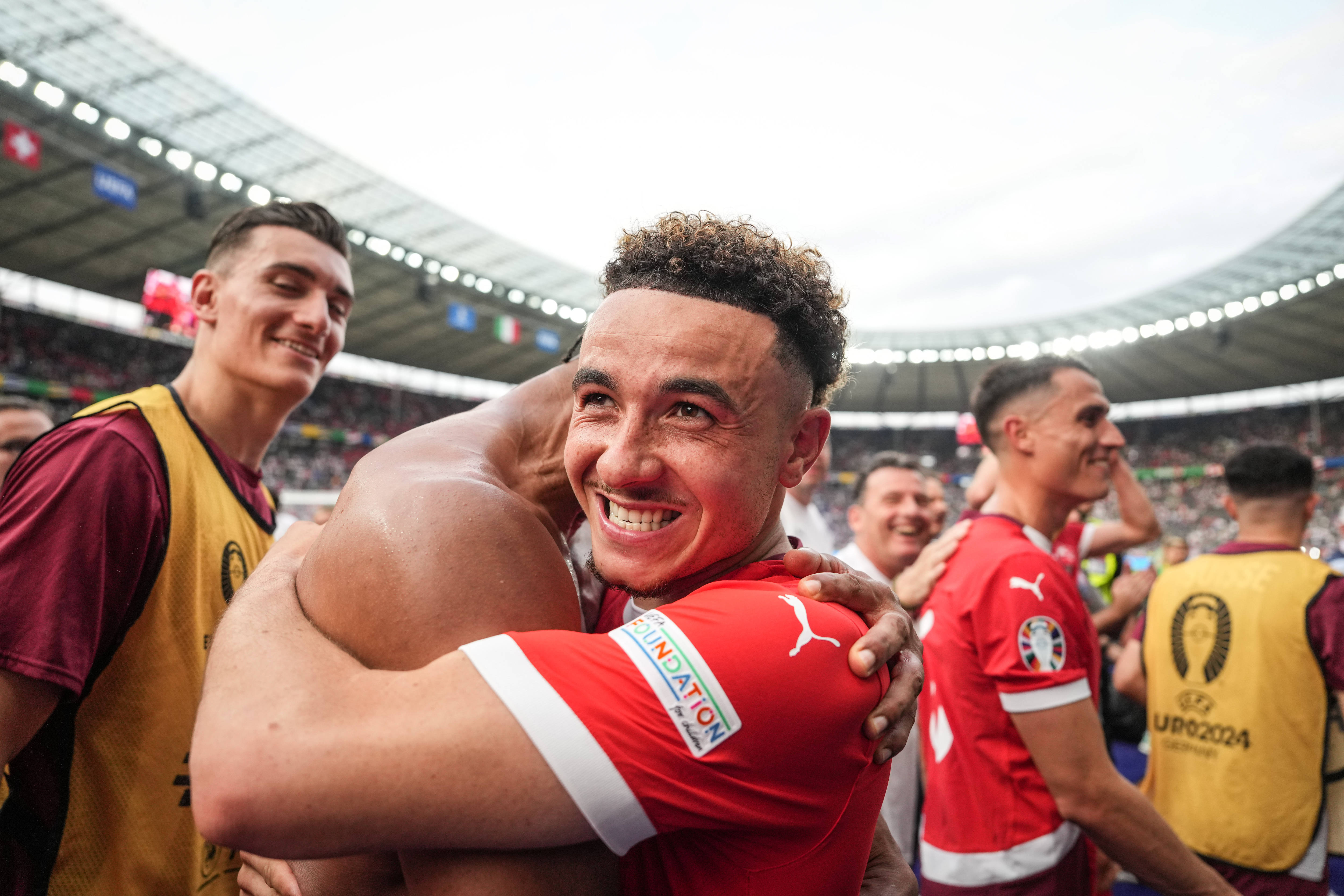 九游体育直播-瑞士队遭遇丹麦逆袭，止步欧洲预赛的简单介绍