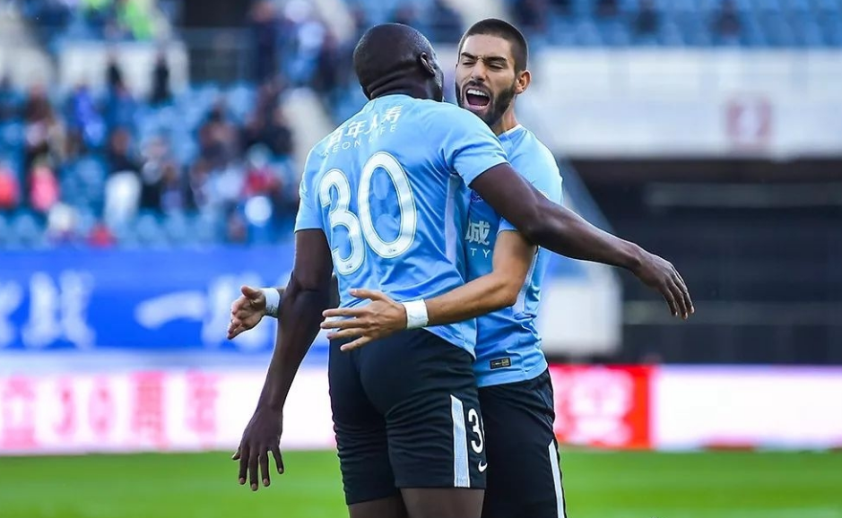 九游体育地址-包含江苏苏宁主场迎战大连一方，双方实力堪比的词条