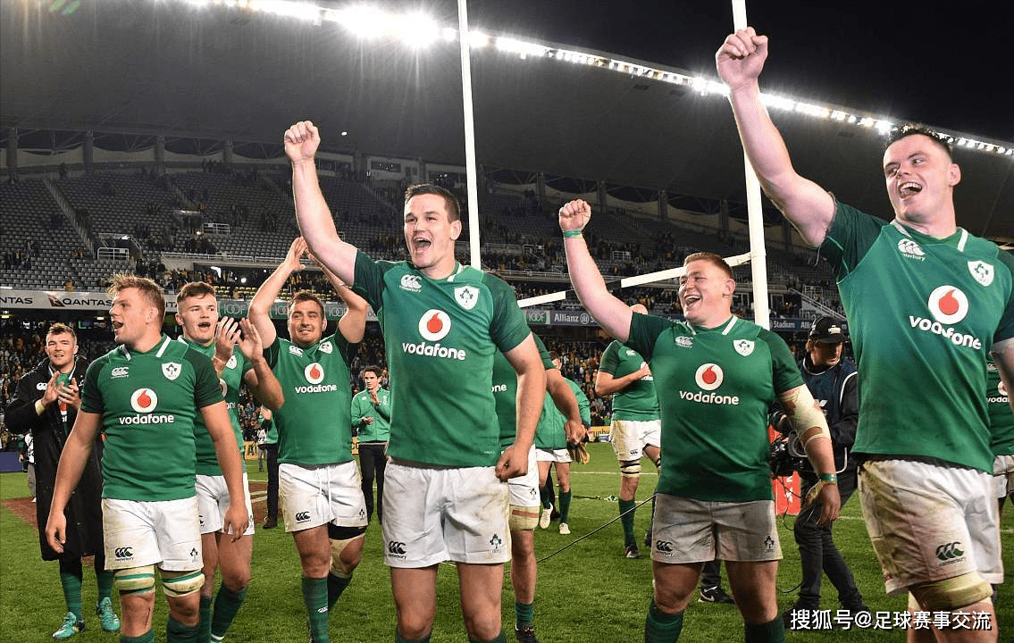 包含格拉纳达连胜收官，联赛杯希望再现的词条