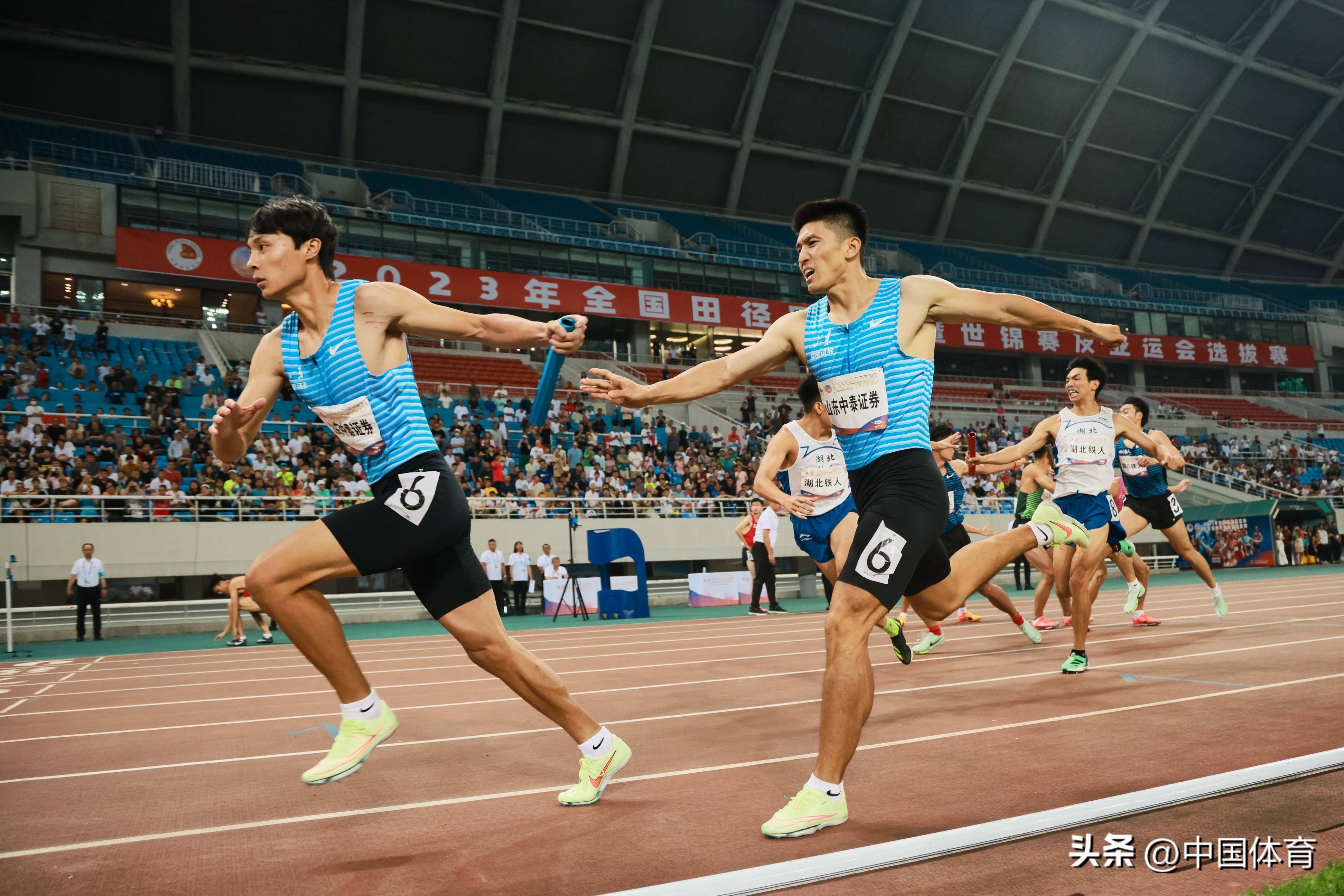 田径赛道上精彩表现，选手争夺冠军