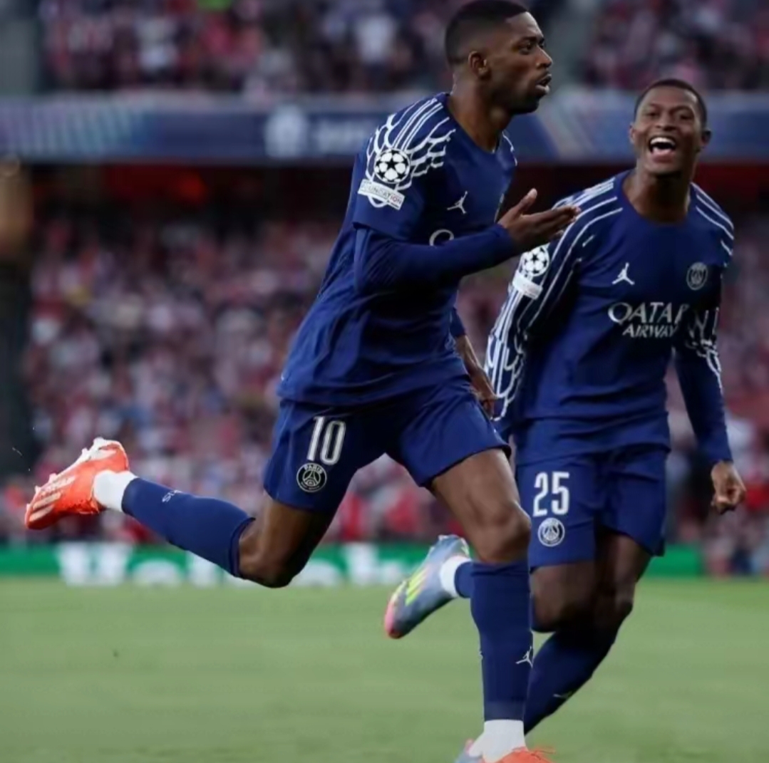 巴黎圣日耳曼客场负于里昂，中场乱象频现的简单介绍