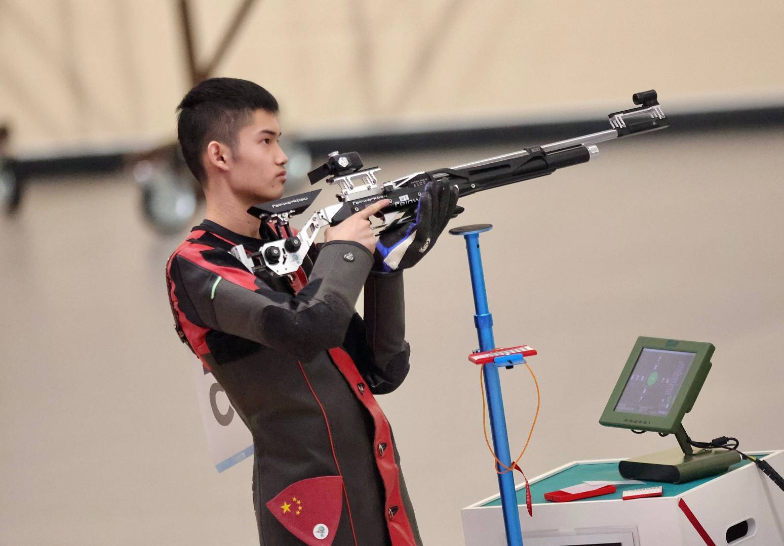 九游体育app-包含江苏队拼搏奋进，锻炼年轻球员的词条